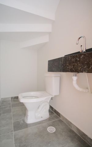 Casa à venda com 134m², 3 quartos e 3 vagasLavabo