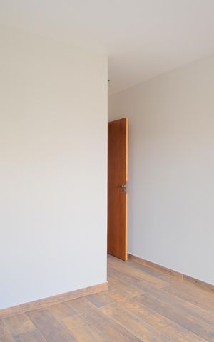 Casa à venda com 134m², 3 quartos e 3 vagasSuíte