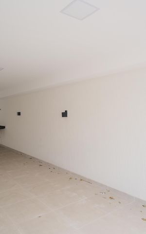 Casa à venda com 134m², 3 quartos e 3 vagasGaragem