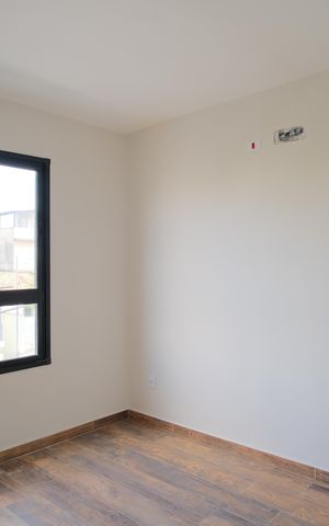 Casa à venda com 134m², 3 quartos e 3 vagasSuíte