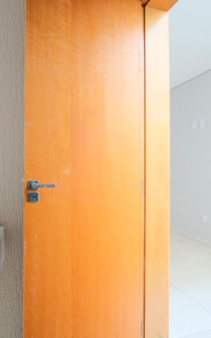 Casa à venda com 134m², 3 quartos e 3 vagasLavabo da garagem