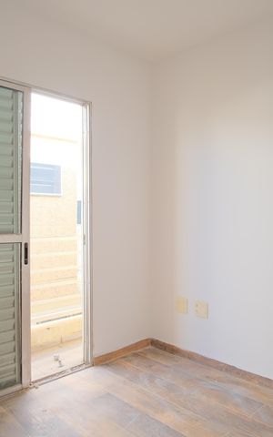 Casa de condomínio à venda com 58m², 2 quartos e 1 vagaSuíte 1