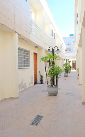 Casa de condomínio à venda com 70m², 2 quartos e 1 vagaÁrea comum