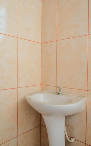 Casa de condomínio à venda com 70m², 2 quartos e 1 vagaBanheiro da Suíte 1