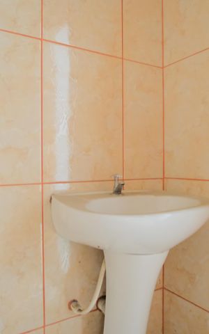 Casa de condomínio à venda com 70m², 2 quartos e 1 vagaBanheiro da Suíte 2