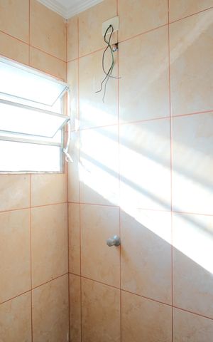 Casa de condomínio à venda com 70m², 2 quartos e 1 vagaBanheiro da Suíte 1