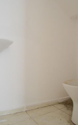 Casa de condomínio à venda com 70m², 2 quartos e 1 vagaLavabo