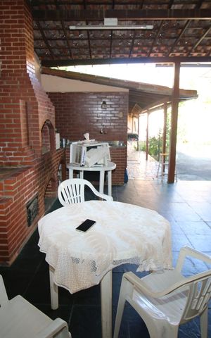 Casa à venda com 180m², 3 quartos e 3 vagasChurrasqueira
