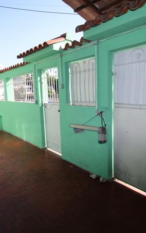 Casa à venda com 180m², 3 quartos e 3 vagasGaragem