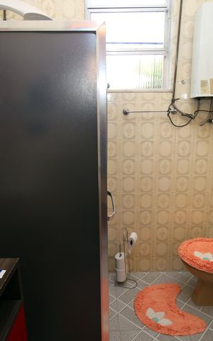 Casa à venda com 180m², 3 quartos e 3 vagasBanheiro 3
