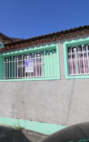 Casa à venda com 180m², 3 quartos e 3 vagasFachada da casa