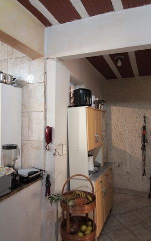 Casa à venda com 150m², 3 quartos e 1 vagaCopa