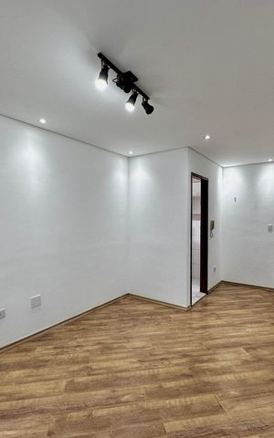 Apartamento à venda com 54m², 2 quartos e 1 vaga Apartamento à venda com 54m², 2 quartos e 1 vagaSala