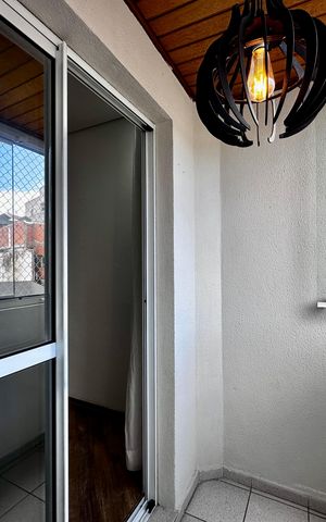Apartamento à venda com 54m², 2 quartos e 1 vaga Apartamento à venda com 54m², 2 quartos e 1 vagaSacada