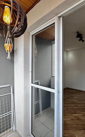 Apartamento à venda com 54m², 2 quartos e 1 vaga Apartamento à venda com 54m², 2 quartos e 1 vagaSacada