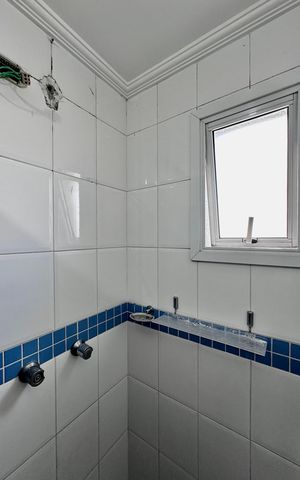 Apartamento à venda com 54m², 2 quartos e 1 vaga Apartamento à venda com 54m², 2 quartos e 1 vagaBanheiro Social