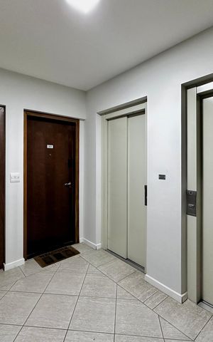 Apartamento à venda com 54m², 2 quartos e 1 vaga Apartamento à venda com 54m², 2 quartos e 1 vagaHall Apartamento