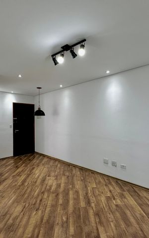 Apartamento à venda com 54m², 2 quartos e 1 vaga Apartamento à venda com 54m², 2 quartos e 1 vagaSala