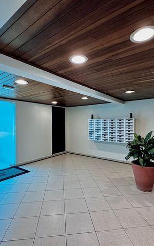 Apartamento à venda com 54m², 2 quartos e 1 vaga Apartamento à venda com 54m², 2 quartos e 1 vagaHall Social Bloco