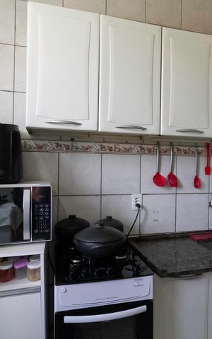 Apartamento à venda com 72m², 3 quartos e 1 vaga Apartamento à venda com 72m², 3 quartos e 1 vagaCozinha e Área de Serviço