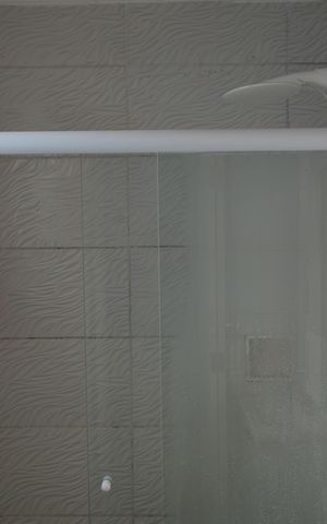 Casa à venda com 80m², 2 quartos e sem vagaBanheiro