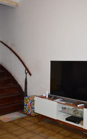 Casa à venda com 80m², 2 quartos e sem vagaSala