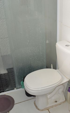 Casa à venda com 80m², 2 quartos e sem vagaBanheiro