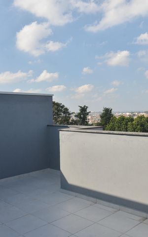 Apartamento à venda com 100m², 2 quartos e 1 vagaCobertura