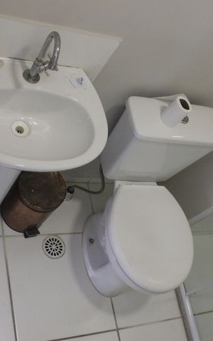 Apartamento para alugar com 37m², 2 quartos e sem vagaBanheiro 
