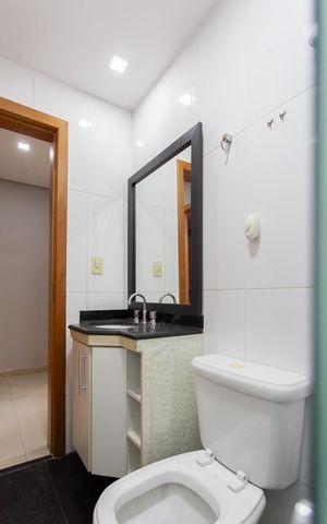 Apartamento para alugar com 257m², 4 quartos e 5 vagas Apartamento para alugar com 257m², 4 quartos e 5 vagasBanheiro Social