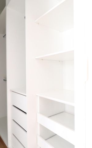 Casa de condomínio para alugar com 316m², 4 quartos e 4 vagasQuarto 1 - Suíte - Closet