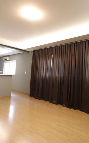 Casa de condomínio para alugar com 316m², 4 quartos e 4 vagasSala 2