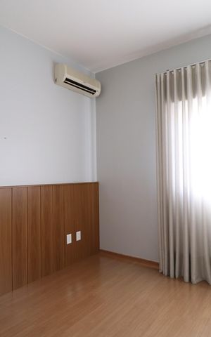 Casa de condomínio para alugar com 316m², 4 quartos e 4 vagasQuarto 1 - Suíte