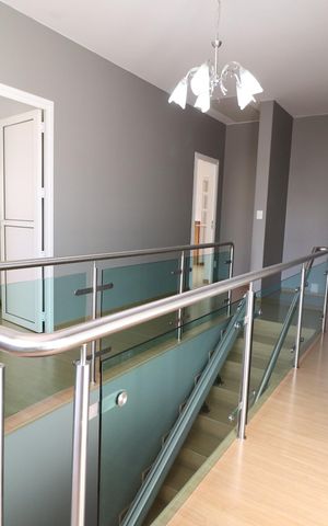 Casa de condomínio para alugar com 316m², 4 quartos e 4 vagasHall Quartos