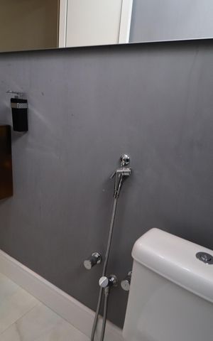 Casa de condomínio para alugar com 316m², 4 quartos e 4 vagasLavabo
