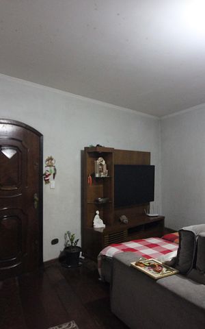 Casa para alugar com 217m², 4 quartos e 2 vagasSala