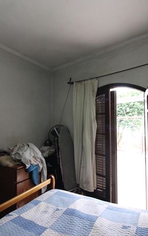Casa para alugar com 217m², 4 quartos e 2 vagasSuíte