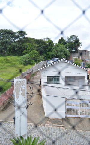 Apartamento à venda com 105m², 2 quartos e 2 vagasQuarto 2