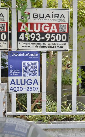 Apartamento à venda com 105m², 2 quartos e 2 vagasPlaca