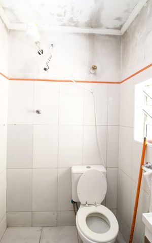 Casa à venda com 250m², 2 quartos e 3 vagasBanheiro