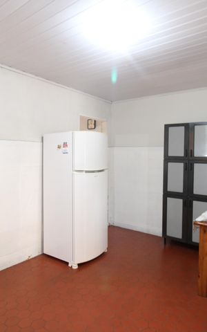 Casa à venda com 250m², 2 quartos e 3 vagasCozinha