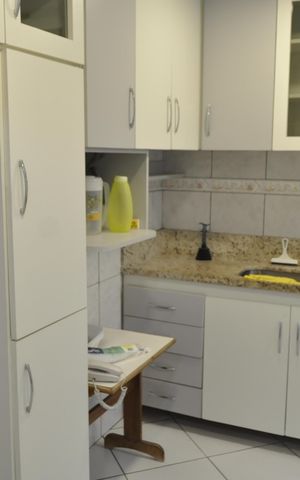 Apartamento à venda com 60m², 2 quartos e 1 vagaCozinha