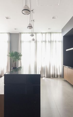 Studio à venda com 27m², 1 quarto e sem vaga Studio à venda com 27m², 1 quarto e sem vagaCondomínio - Salão de Festas
