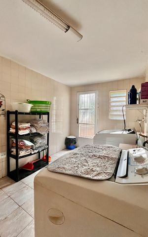 Casa à venda com 295m², 4 quartos e 3 vagasÁrea de Serviço