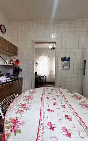 Casa à venda com 295m², 4 quartos e 3 vagasCozinha