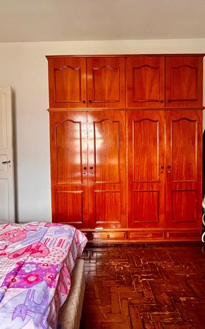Casa à venda com 295m², 4 quartos e 3 vagasQuarto 2