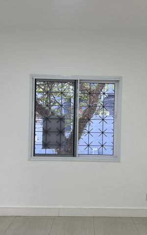 Casa à venda com 240m², 5 quartos e 2 vagas Casa à venda com 240m², 5 quartos e 2 vagasQuarto 2