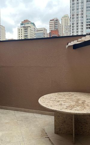 Casa à venda com 240m², 5 quartos e 2 vagas Casa à venda com 240m², 5 quartos e 2 vagasQuintal