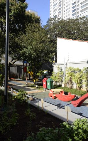 Apartamento à venda com 37m², 1 quarto e 1 vagaÁrea comum