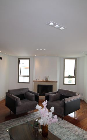 Apartamento à venda com 210m², 4 quartos e 3 vagasSala